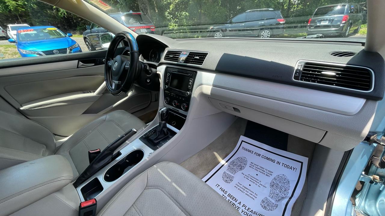 Volkswagen Passat  2013