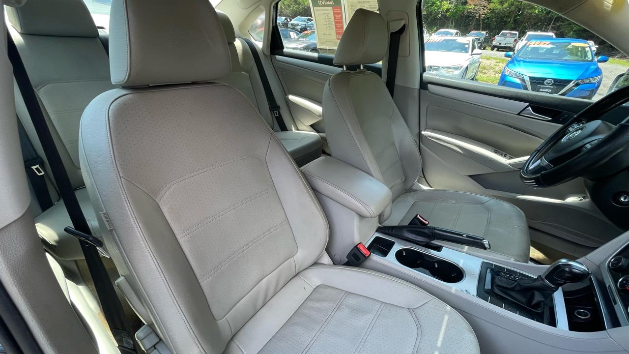Volkswagen Passat  2013