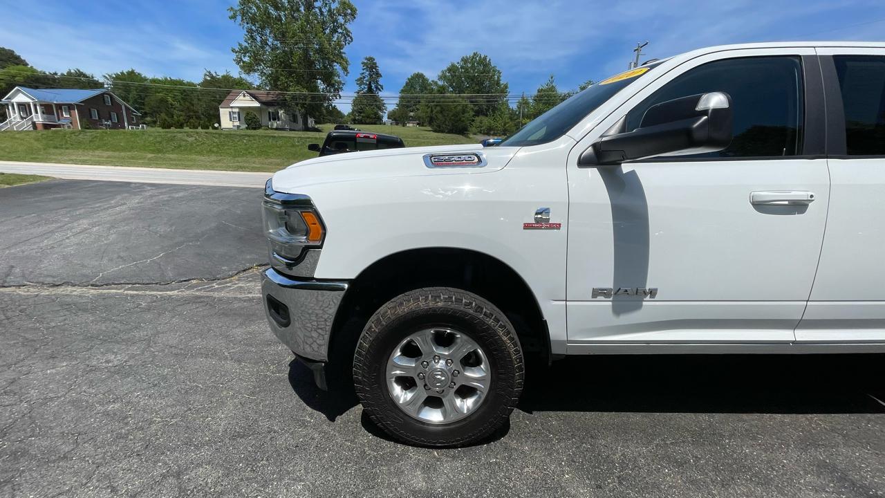 RAM 2500 Big Horn Crew Cab 4WD 2020