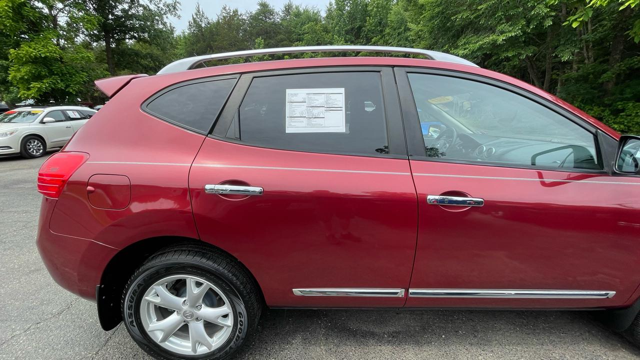 Nissan Rogue SV AWD 2011