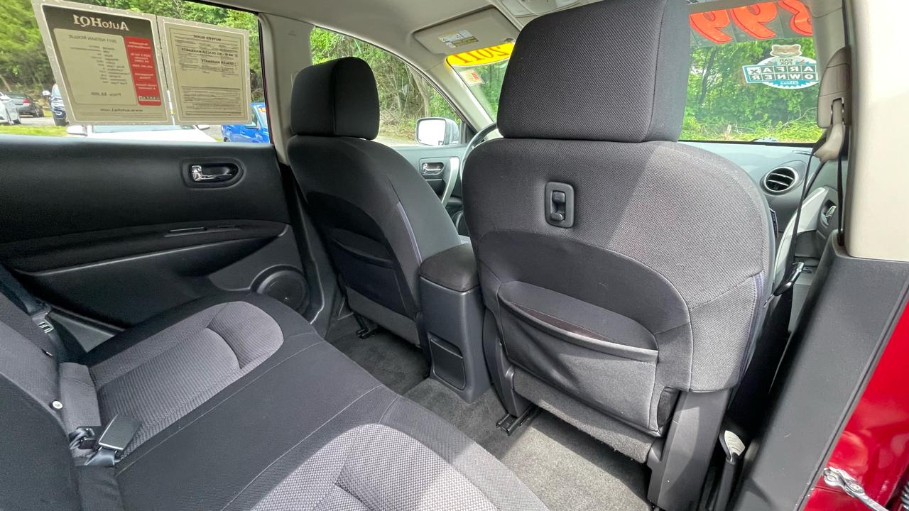 Nissan Rogue SV AWD 2011