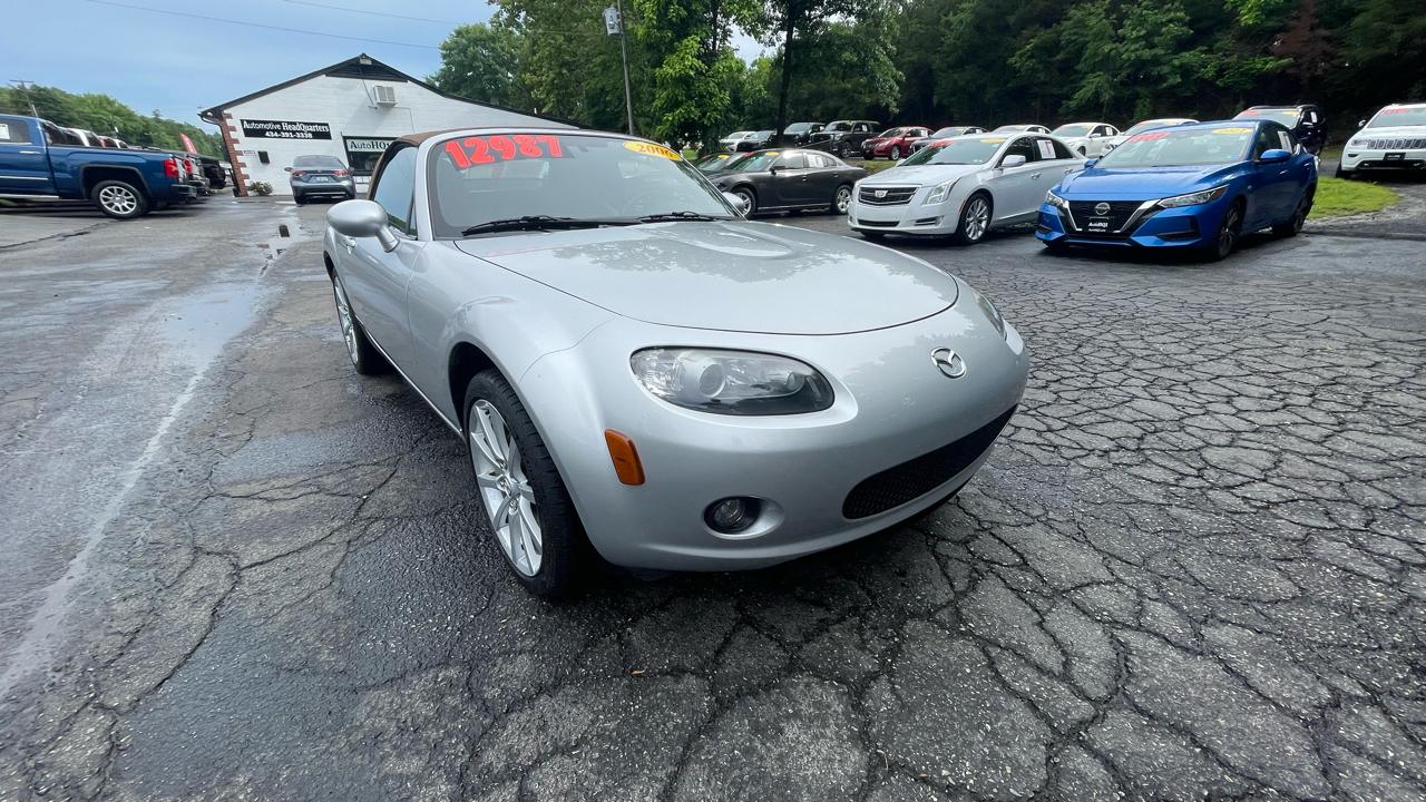Mazda MX-5 Miata Grand Touring 2006