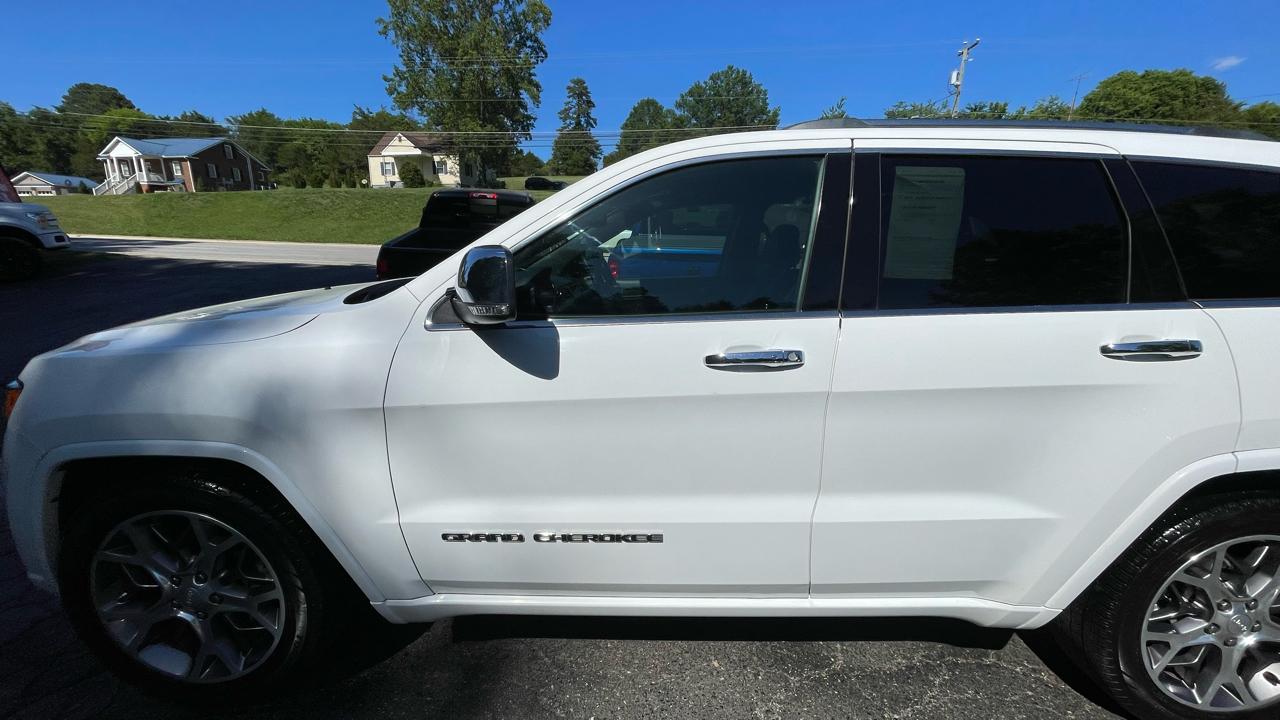 Jeep Grand Cherokee  2021