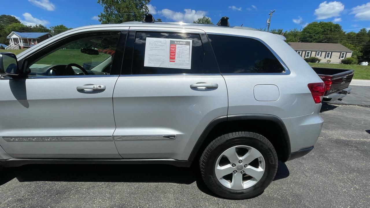 Jeep Grand Cherokee Laredo 4WD 2012