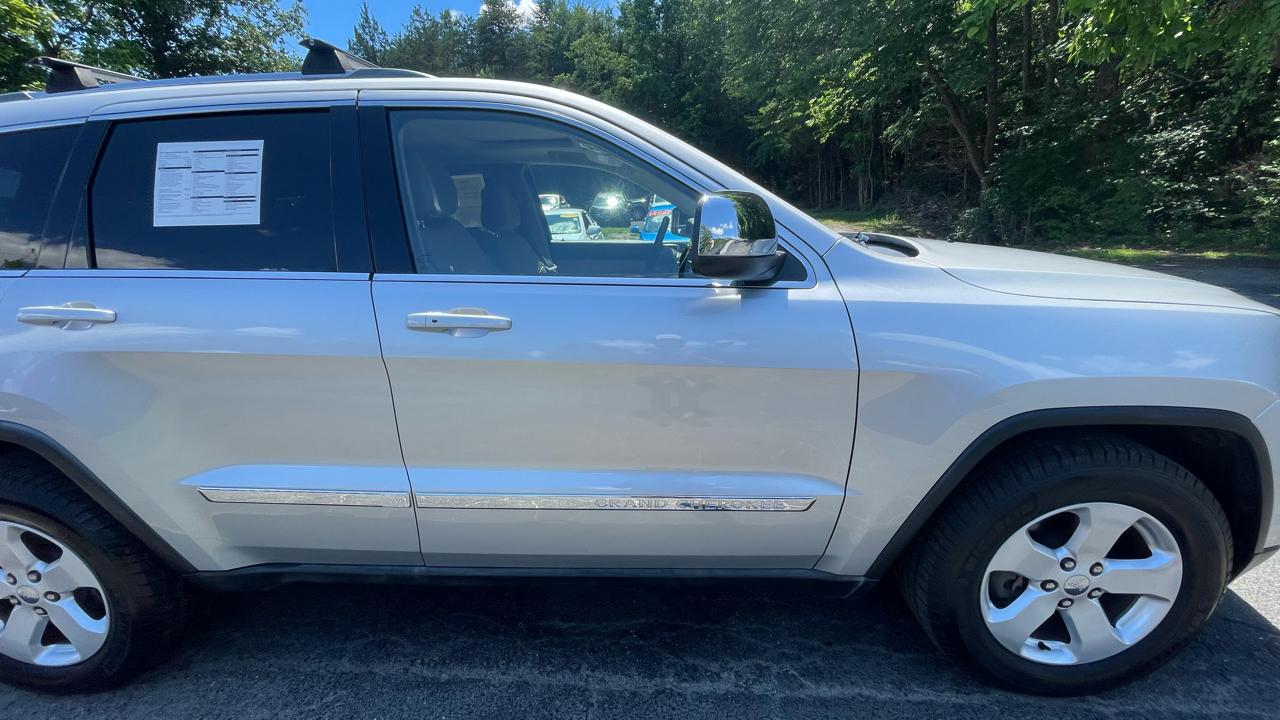 Jeep Grand Cherokee Laredo 4WD 2012