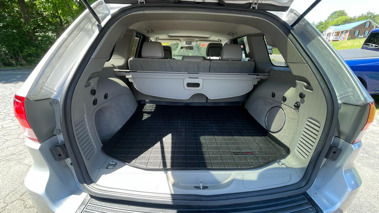 Jeep Grand Cherokee Laredo 4WD 2012