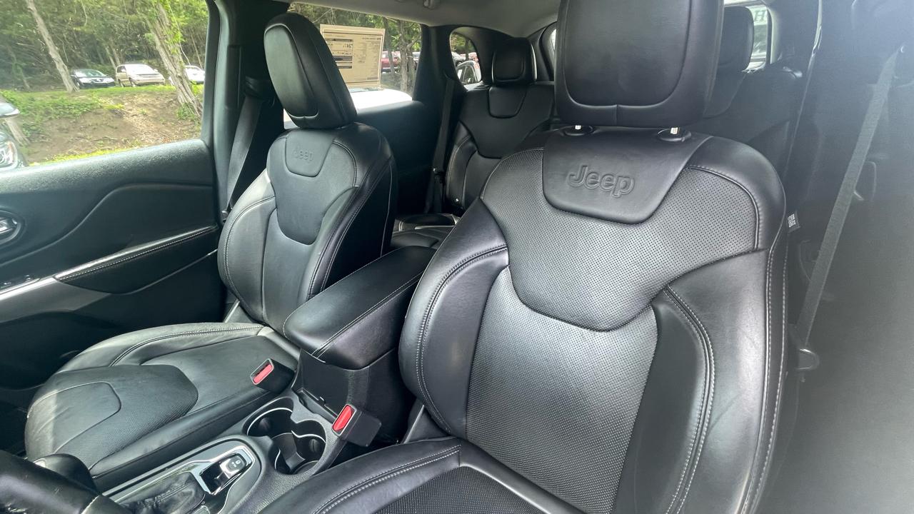 Jeep Cherokee  2019