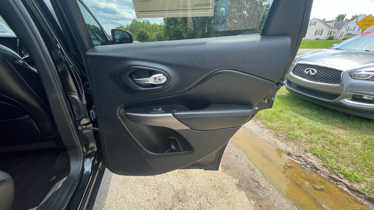 Jeep Cherokee  2019