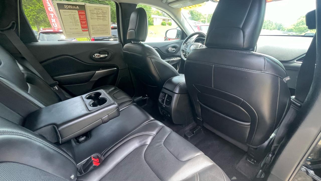 Jeep Cherokee  2019