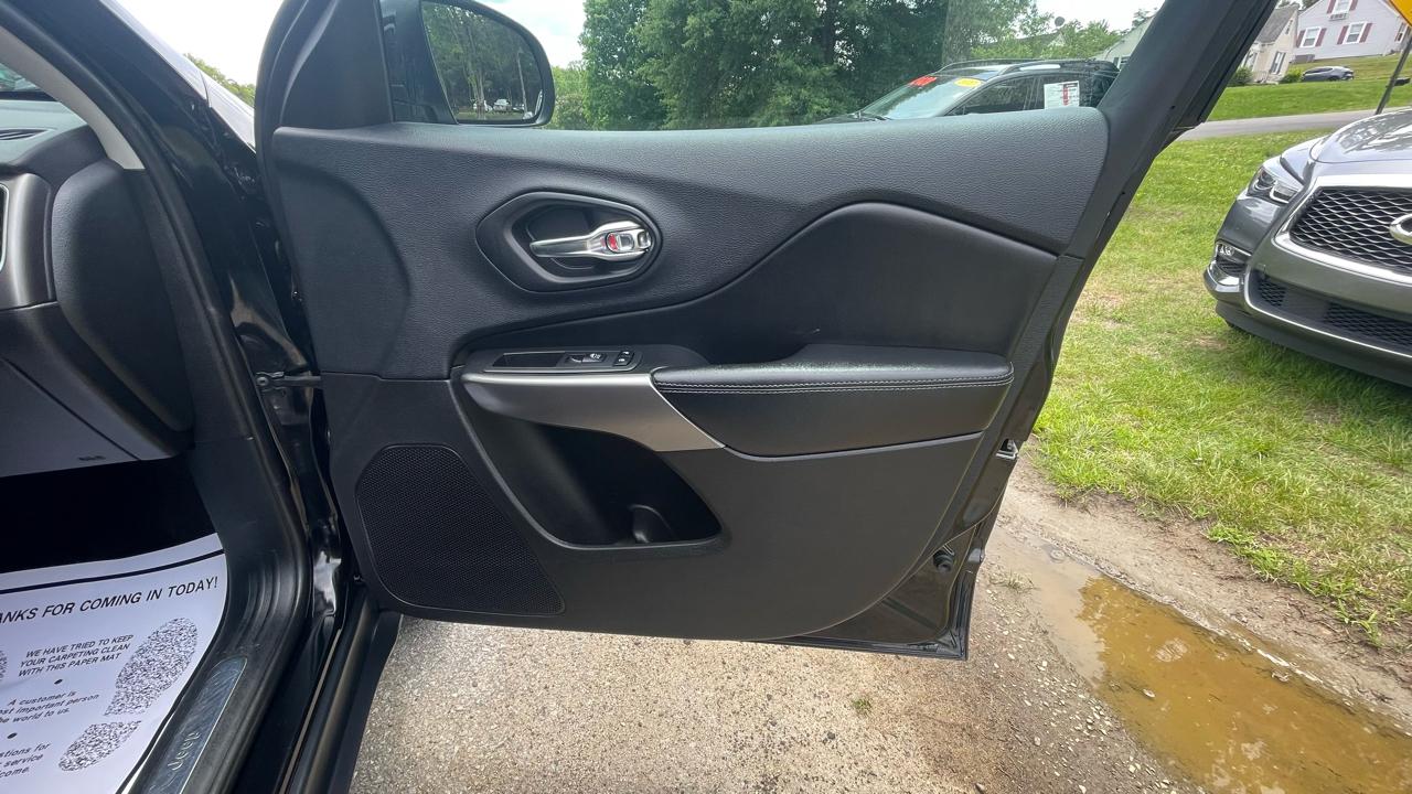 Jeep Cherokee  2019