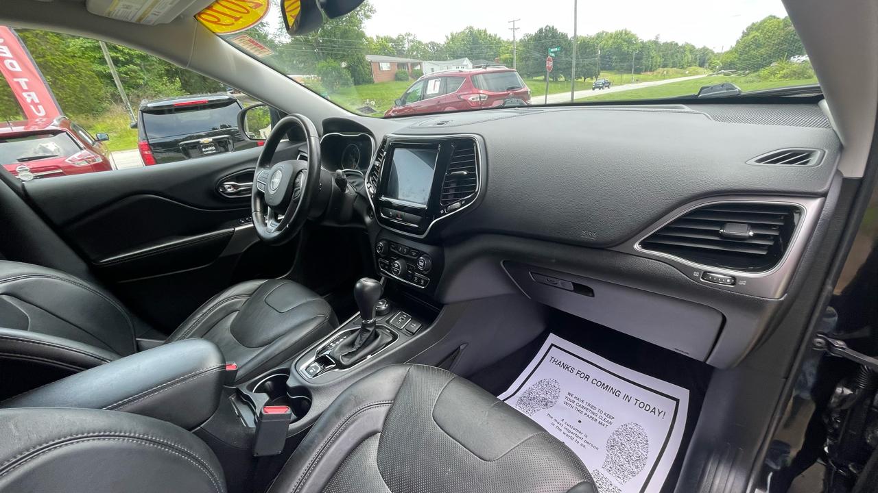 Jeep Cherokee  2019