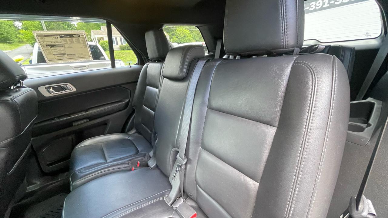 Ford Explorer XLT 4WD 2014