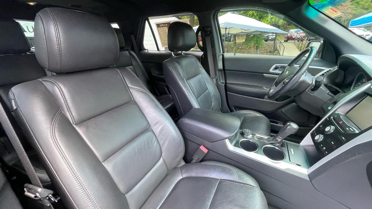 Ford Explorer XLT 4WD 2014