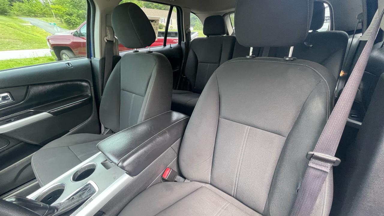 Ford Edge SE FWD 2013