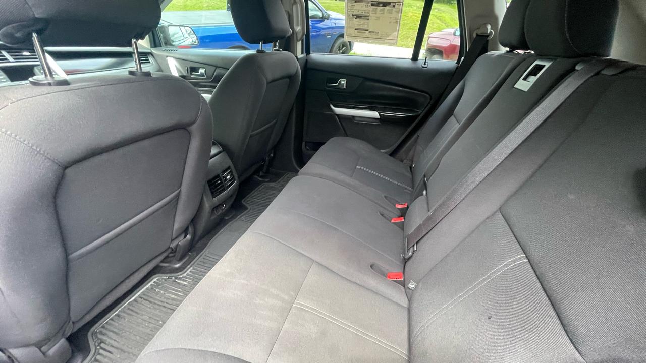 Ford Edge SE FWD 2013