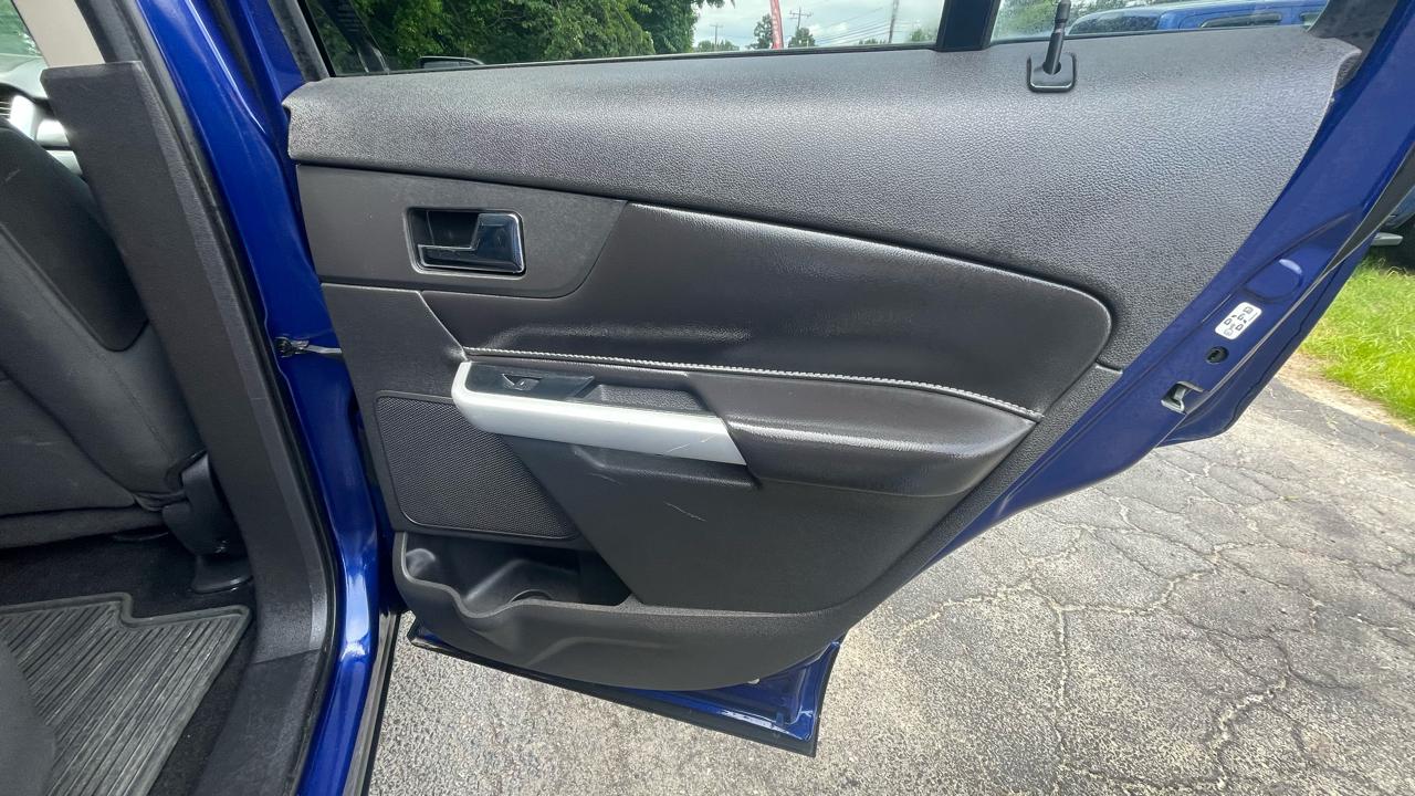 Ford Edge SE FWD 2013