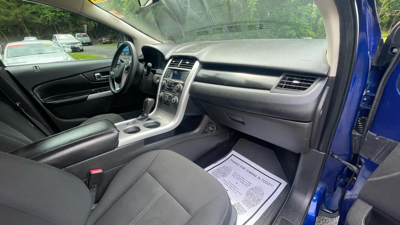 Ford Edge SE FWD 2013