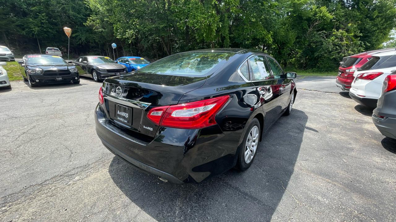 Nissan Altima  2017
