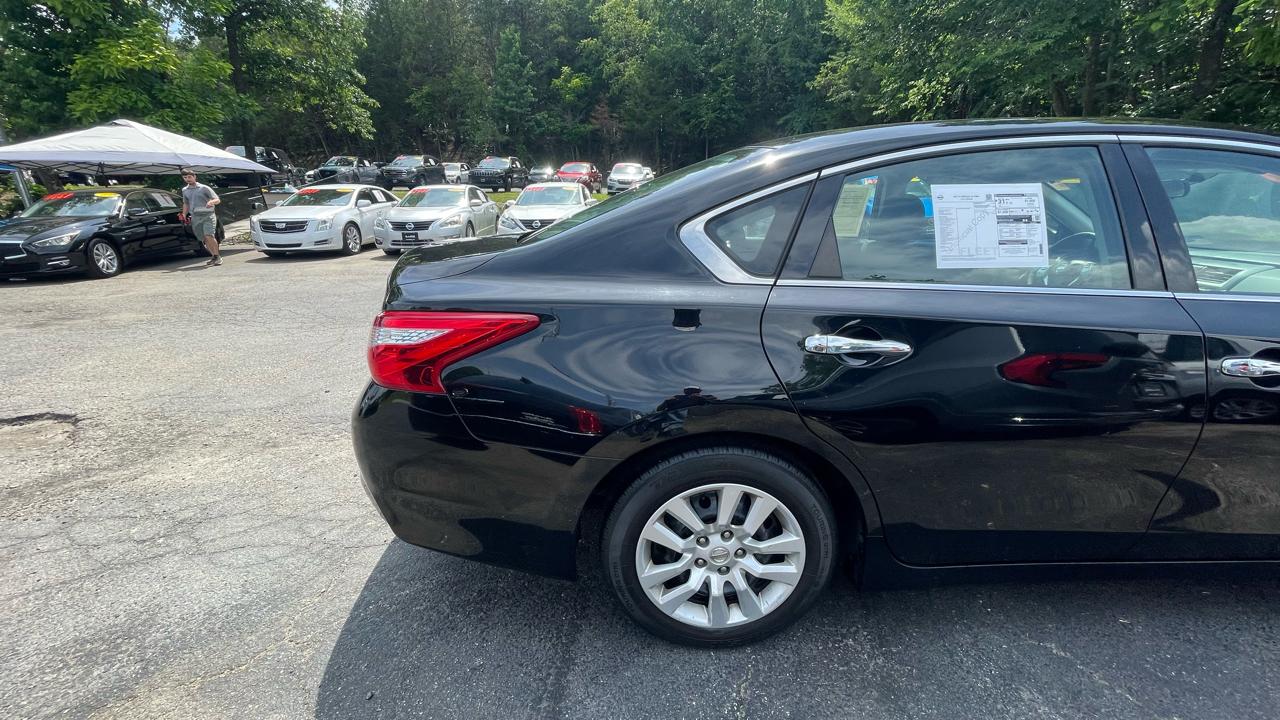Nissan Altima  2017