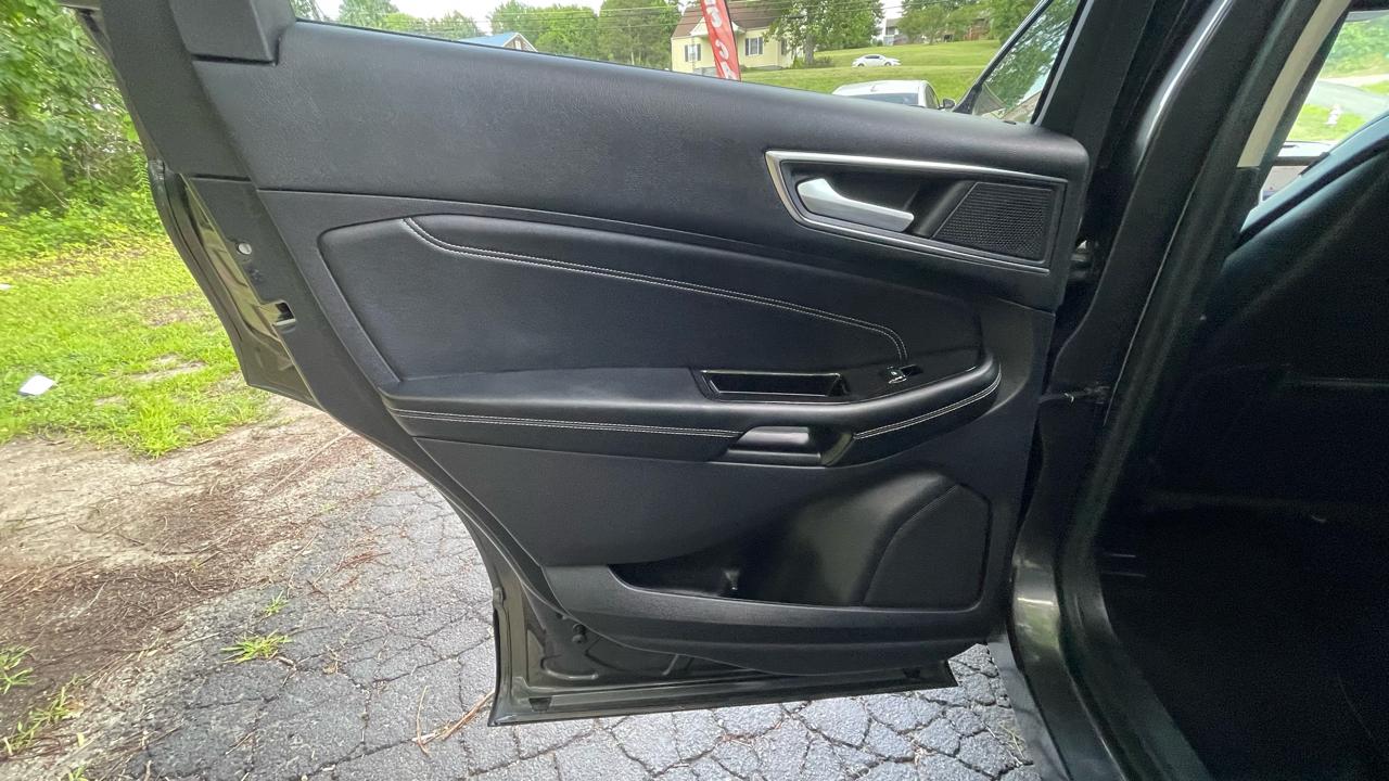 Ford Edge Titanium AWD 2020