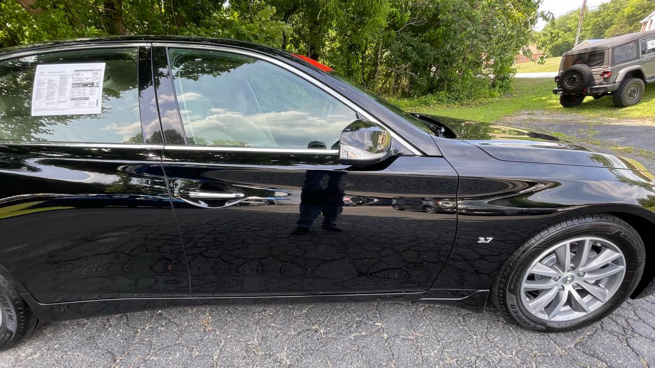 Infiniti Q50 Premium AWD 2015