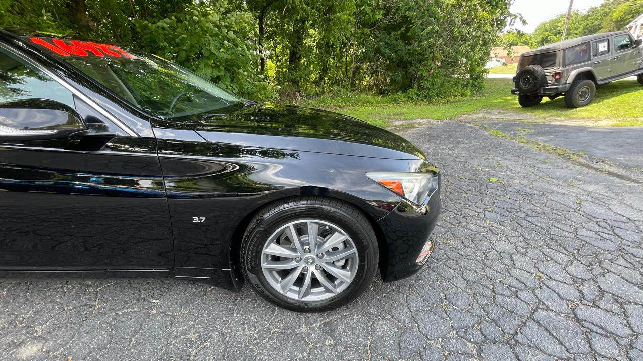 Infiniti Q50 Premium AWD 2015