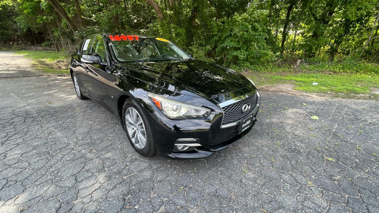 Infiniti Q50 Premium AWD 2015