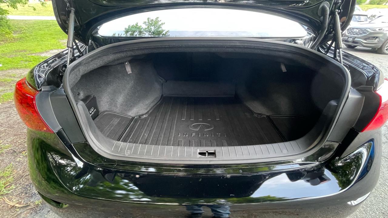 Infiniti Q50 Premium AWD 2015