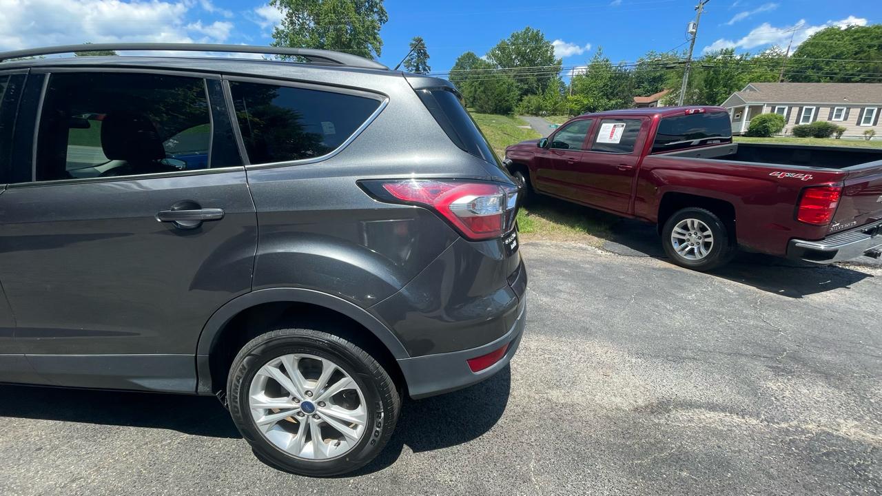 Ford Escape SE 4WD 2017