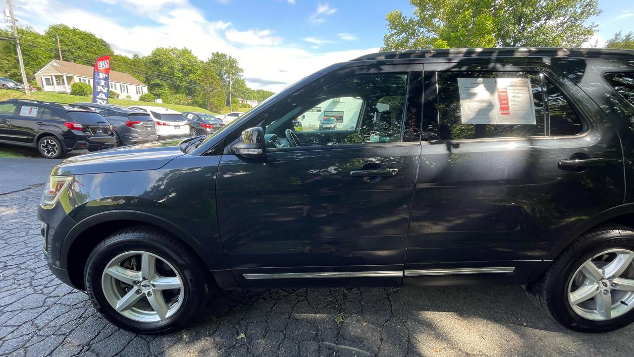 Ford Explorer XLT 4WD 2017