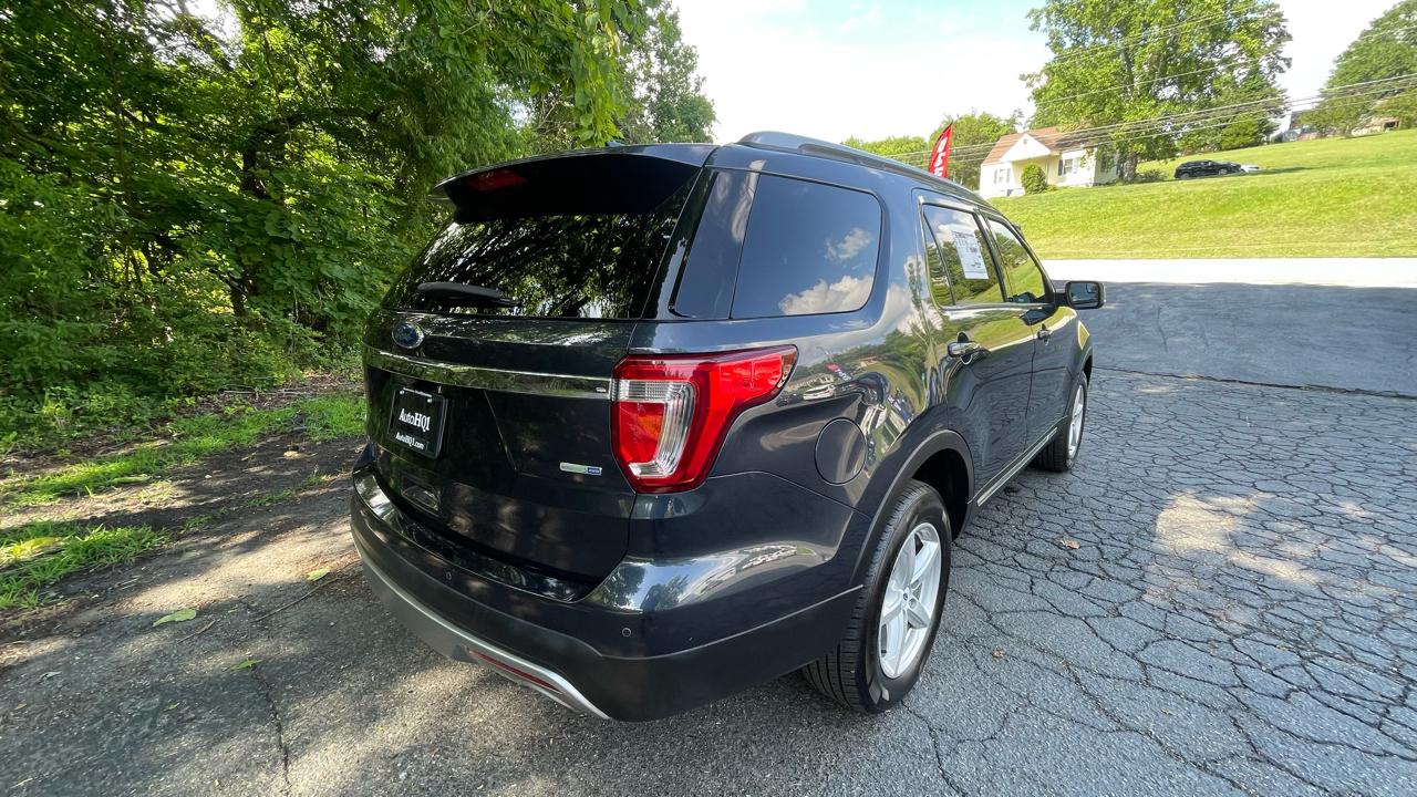 Ford Explorer XLT 4WD 2017