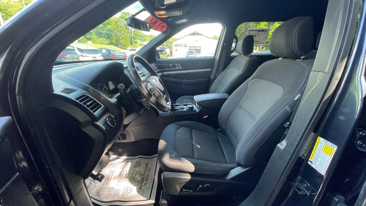 Ford Explorer XLT 4WD 2017