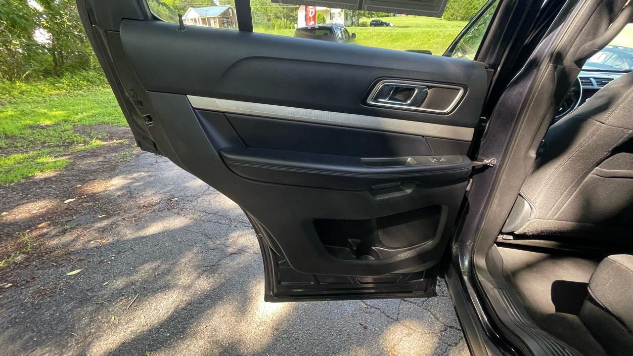 Ford Explorer XLT 4WD 2017