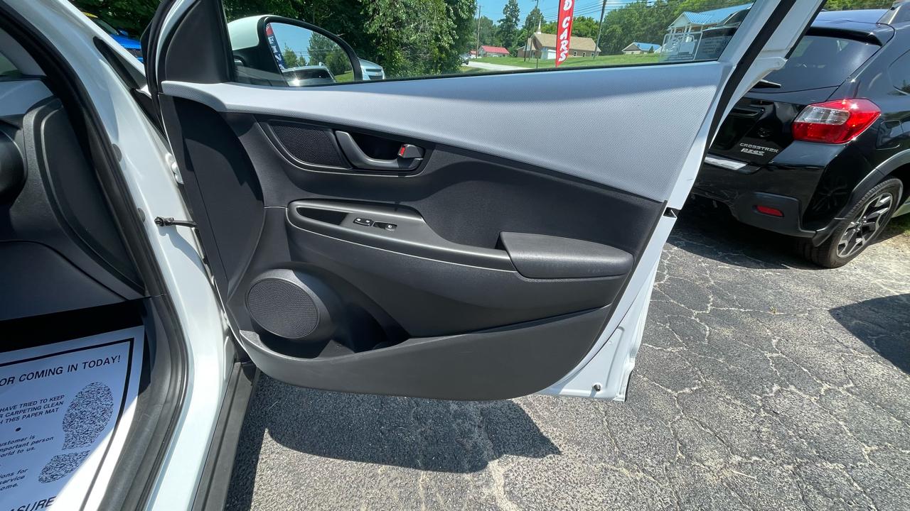 Hyundai Kona SE AWD 2020