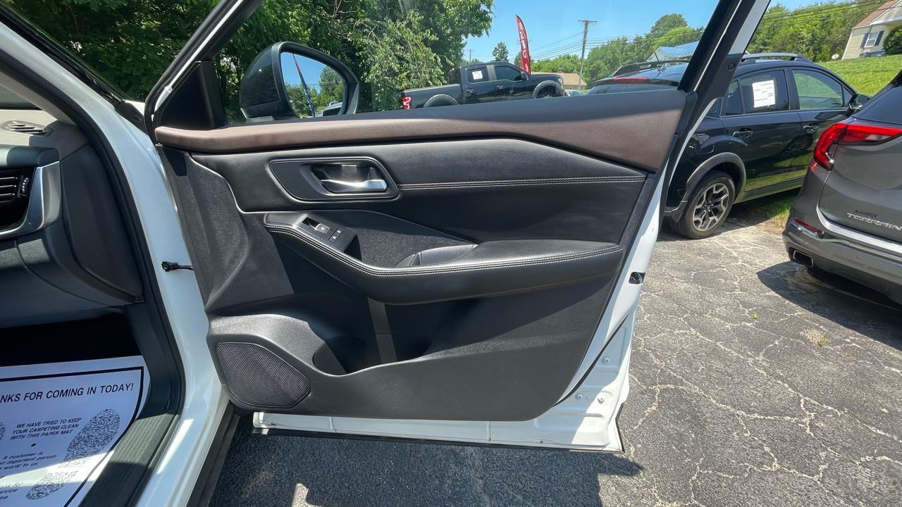 Nissan Rogue SL AWD 2023