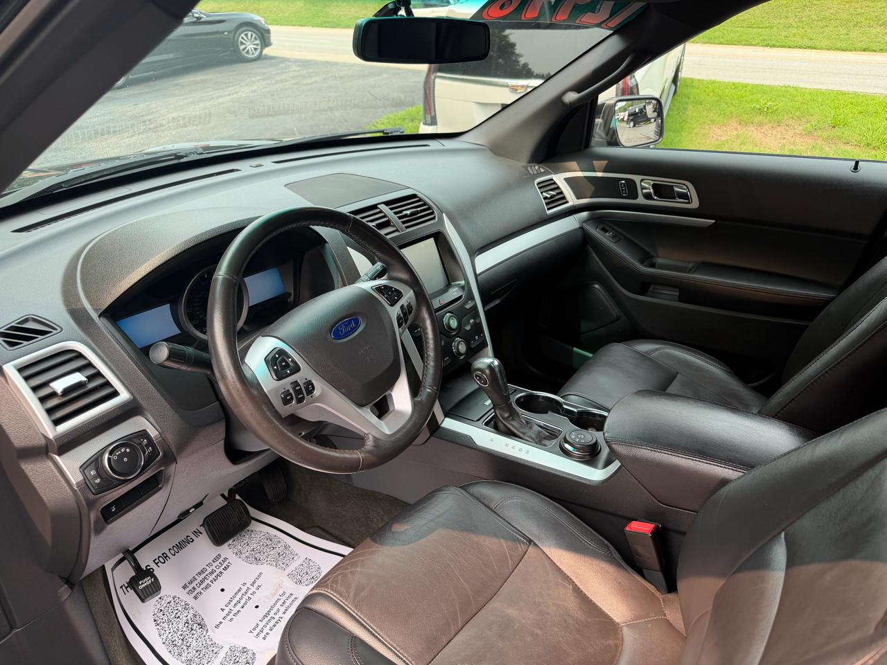 Ford Explorer XLT 4WD 2014