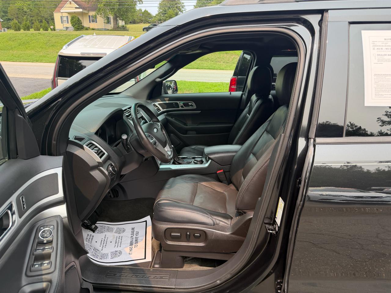 Ford Explorer XLT 4WD 2014