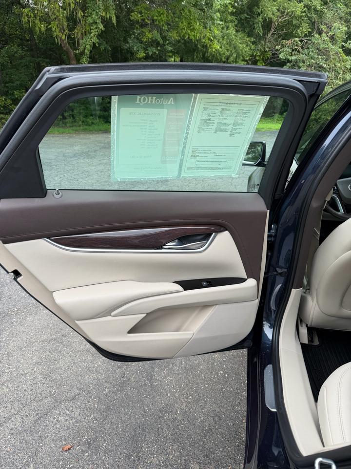 Cadillac XTS Premium AWD 2013