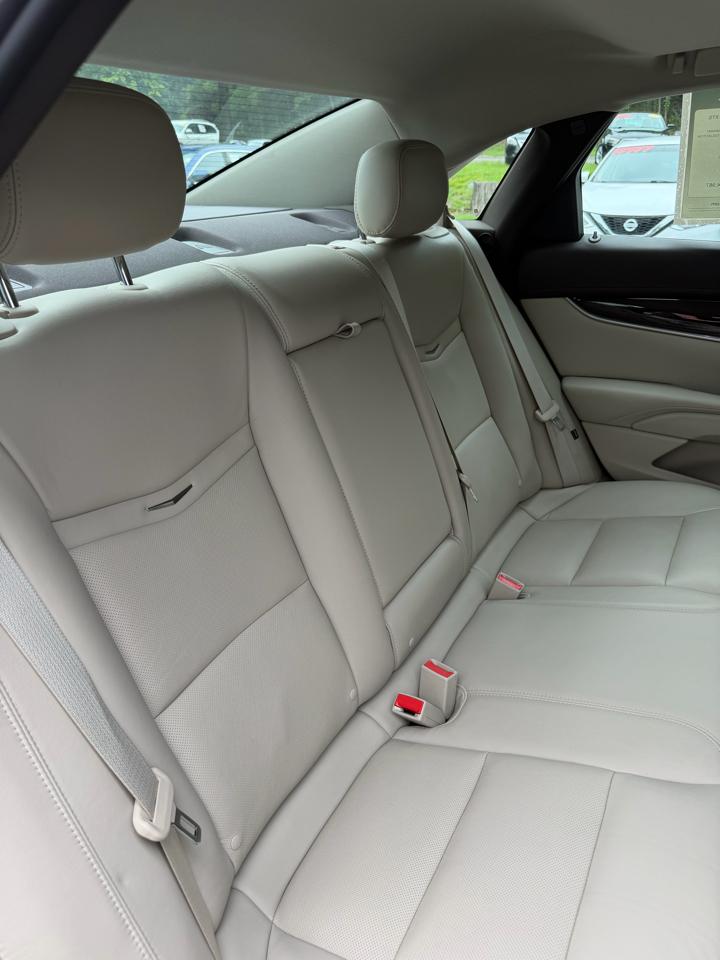 Cadillac XTS Premium AWD 2013