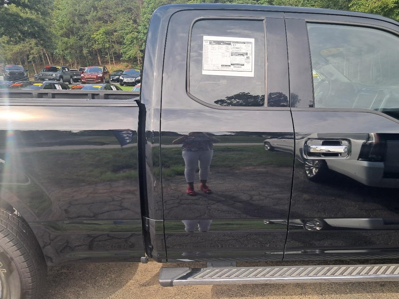Ford F-150 XLT SuperCab 8-ft. Bed 4WD 2017