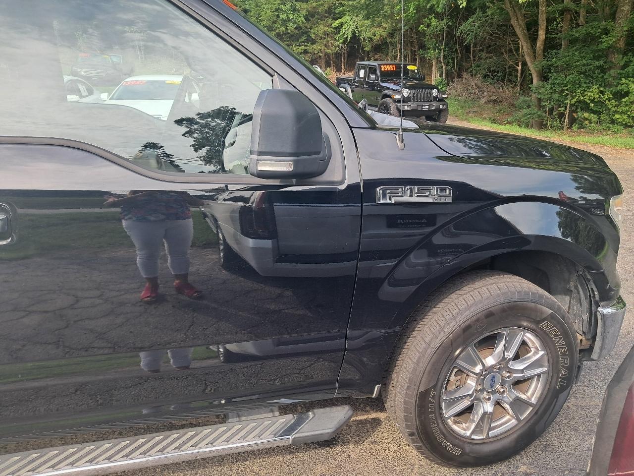 Ford F-150 XLT SuperCab 8-ft. Bed 4WD 2017