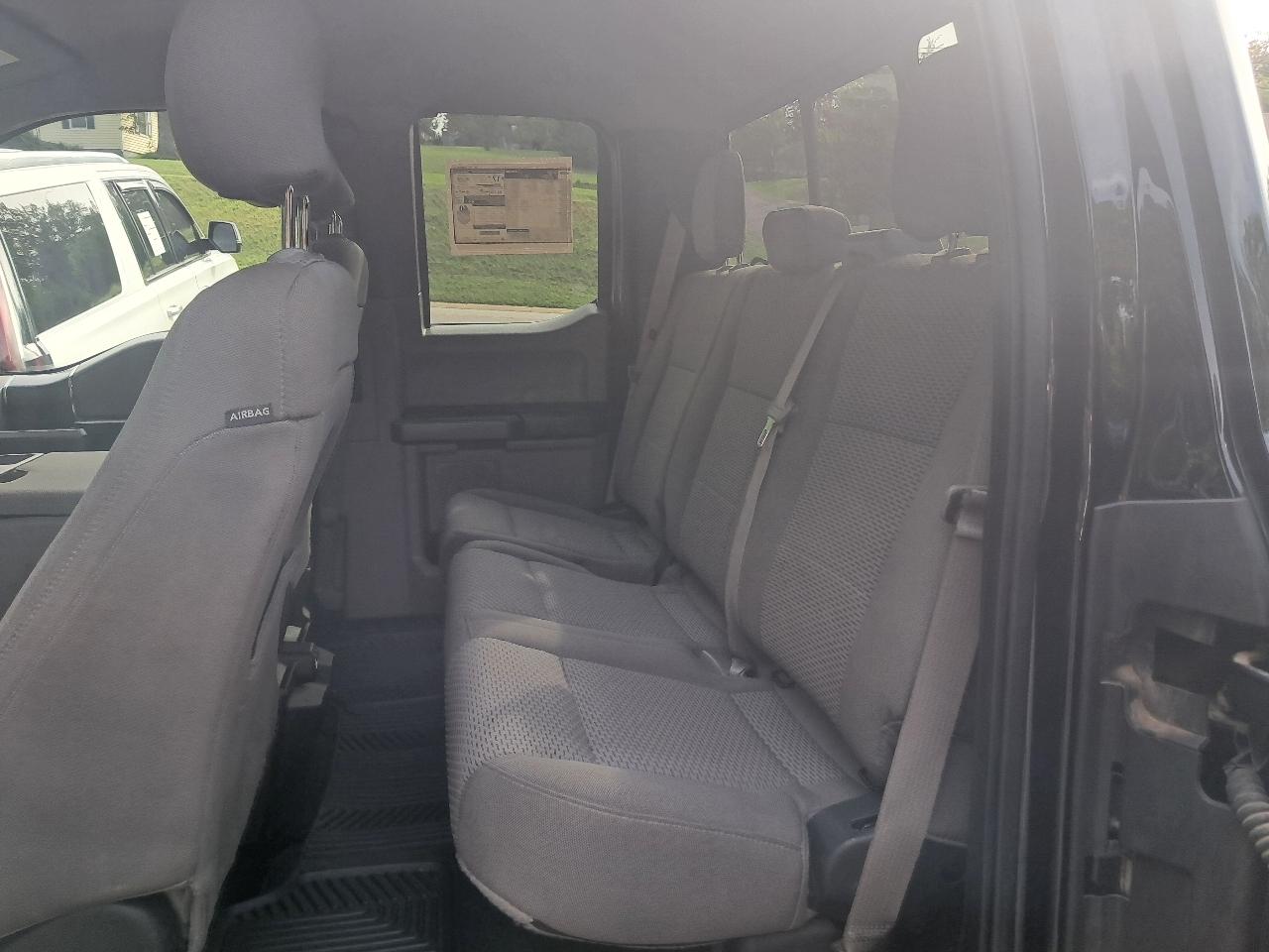 Ford F-150 XLT SuperCab 8-ft. Bed 4WD 2017