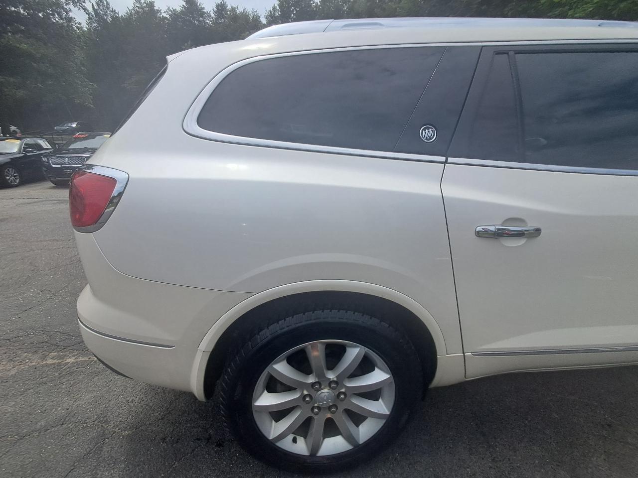 Buick Enclave Premium AWD 2015