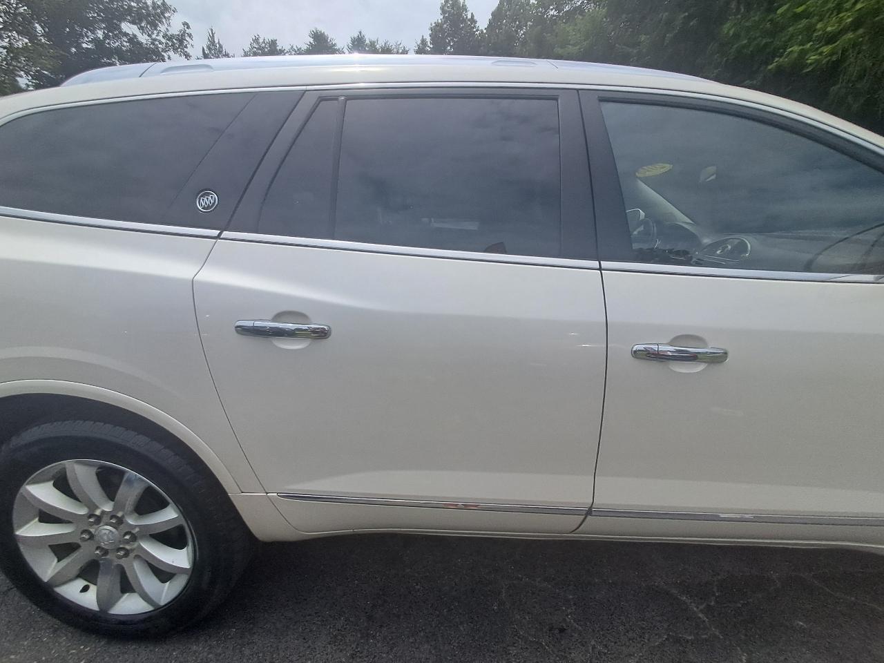 Buick Enclave Premium AWD 2015