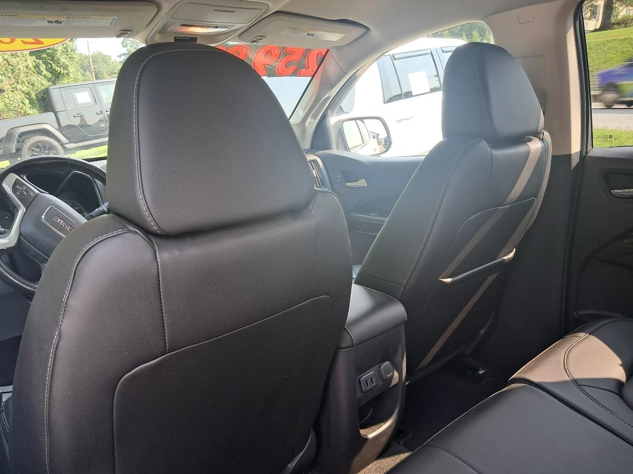 GMC Canyon SLT Crew Cab 4WD Short Box 2016