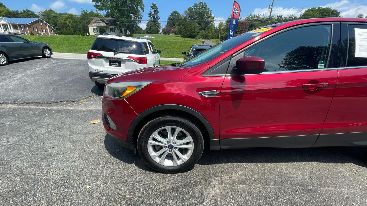 Ford Escape SE 4WD 2017
