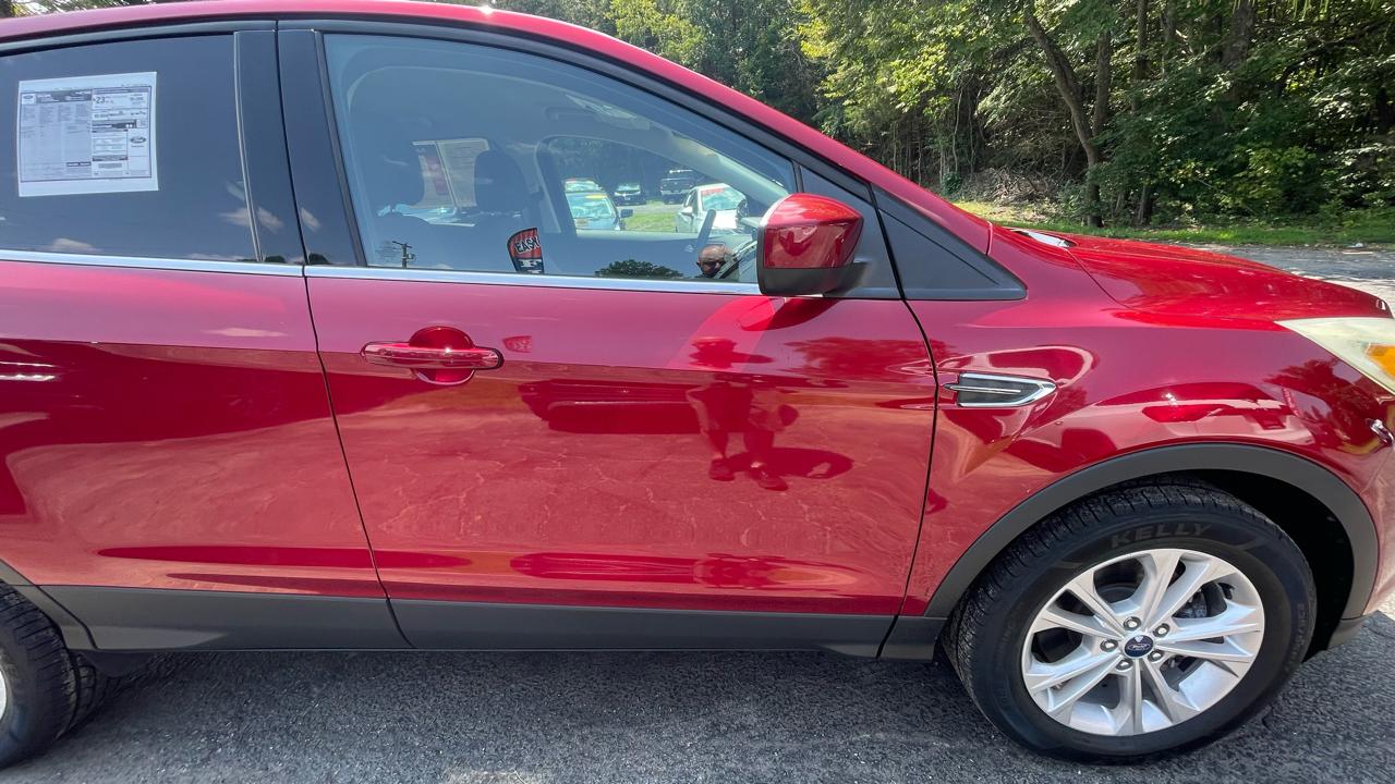 Ford Escape SE 4WD 2017