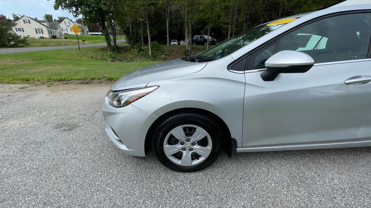Chevrolet Cruze LS Auto 2017