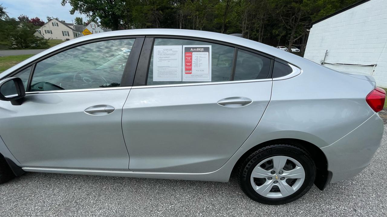 Chevrolet Cruze LS Auto 2017