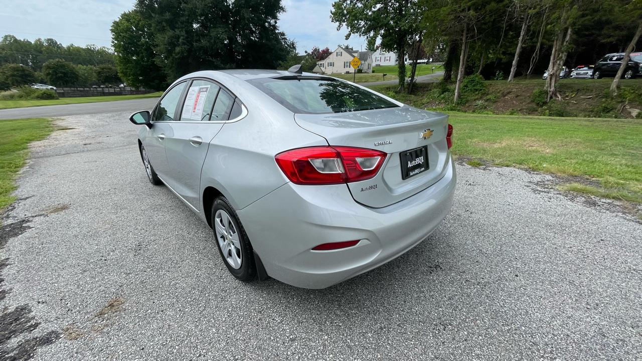 Chevrolet Cruze LS Auto 2017